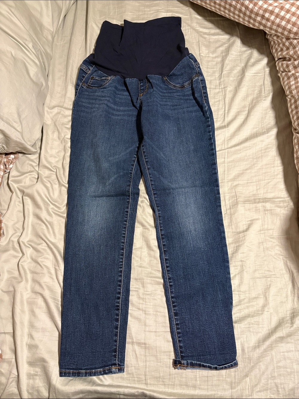 Maternity Straight-Leg Jeans in Dark Blue with Supportive Waistband
